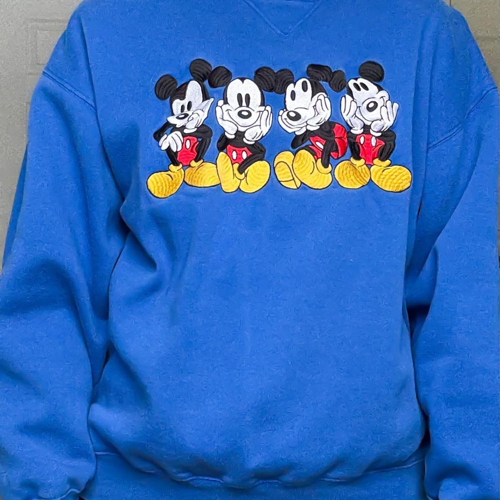90s Vintage Disney Catalog Embroidered Mickey Mouse Crewneck Sweatshirt